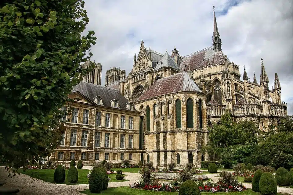 transport de véhicules de paris à reims