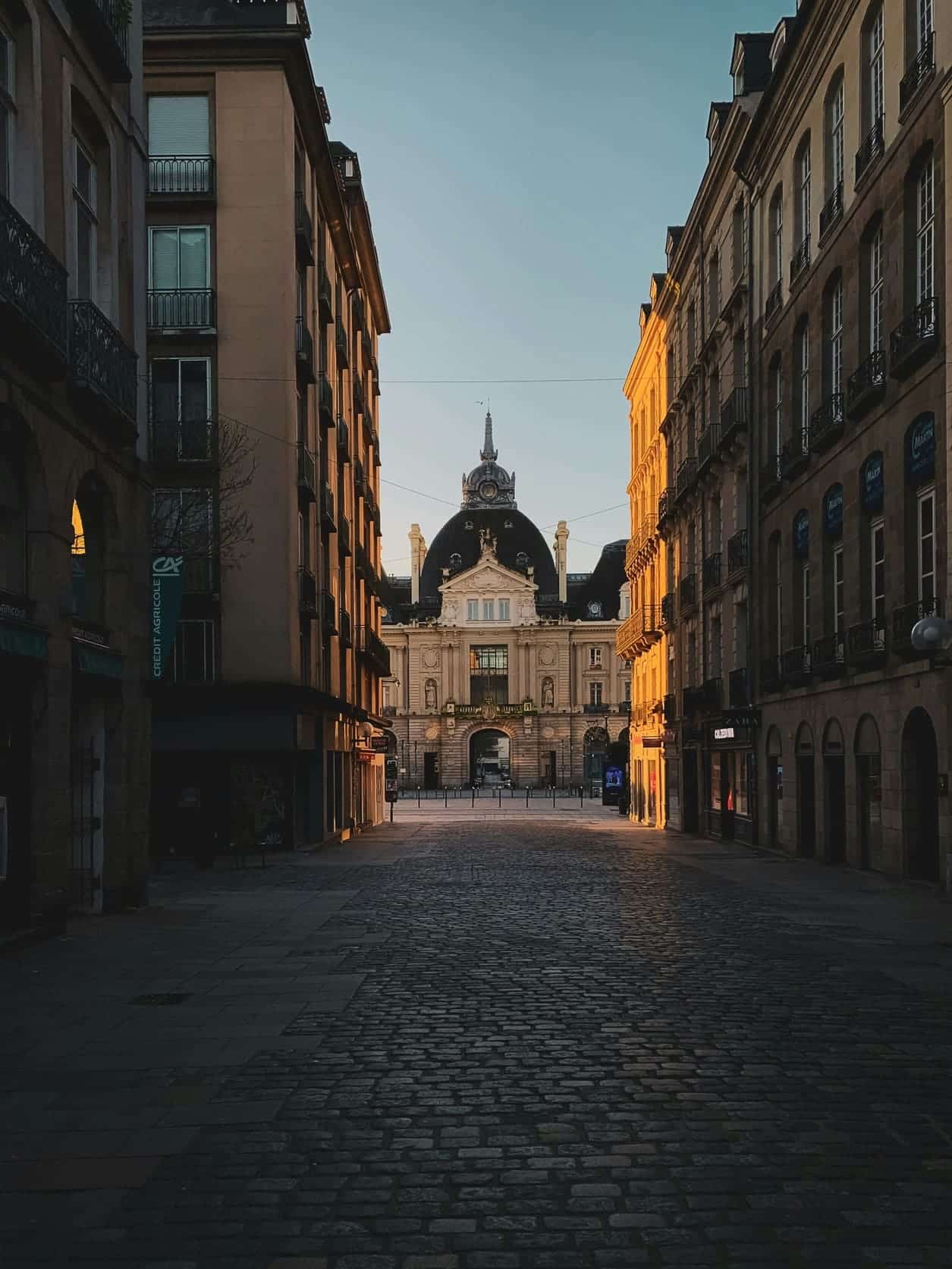 transport de véhicules de paris à rennes